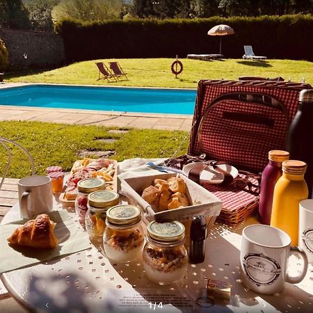 Bed and Breakfast Le Colombier De Malpas Quingey Esterno foto