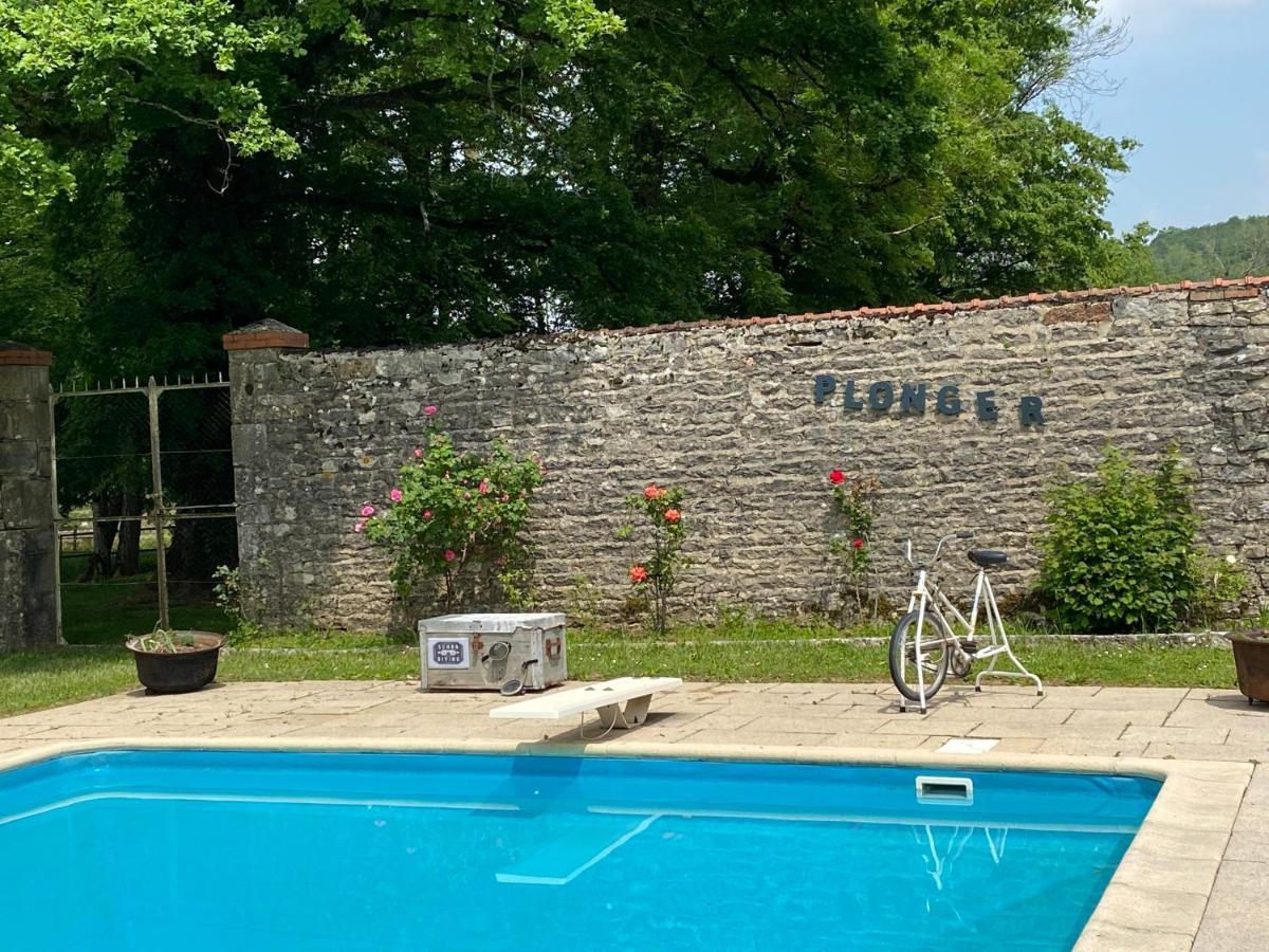Bed and Breakfast Le Colombier De Malpas Quingey Esterno foto