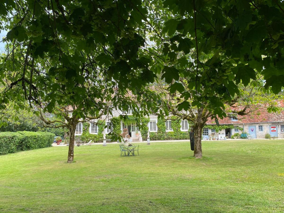 Bed and Breakfast Le Colombier De Malpas Quingey Esterno foto
