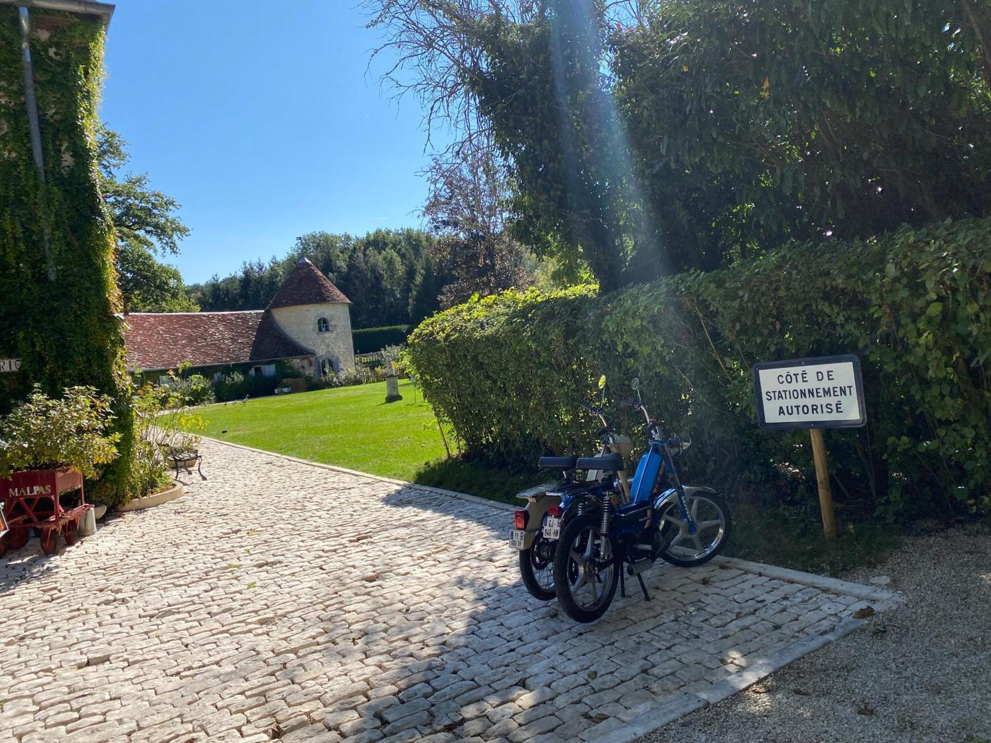Bed and Breakfast Le Colombier De Malpas Quingey Esterno foto