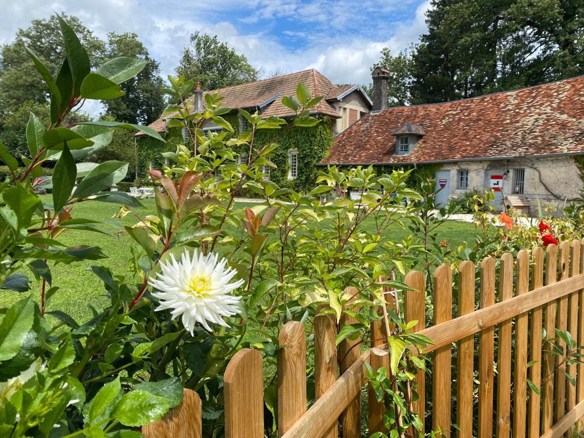 Bed and Breakfast Le Colombier De Malpas Quingey Esterno foto